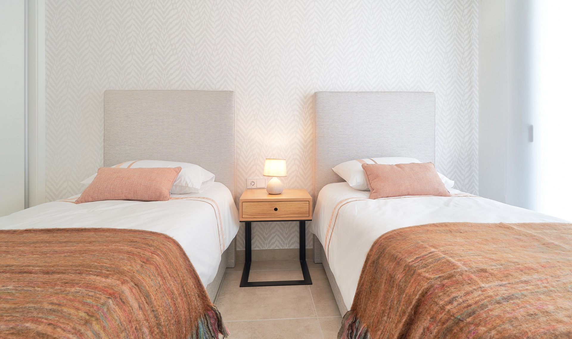 New Build - Apartment -
Estepona (Málaga) - Spain