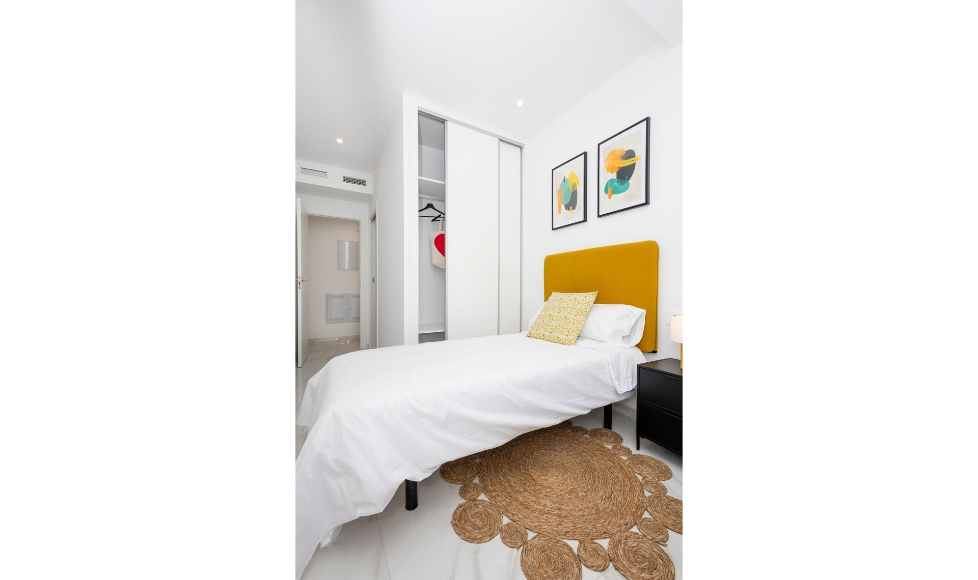 New Build - Apartment -
Jacarilla - pueblo