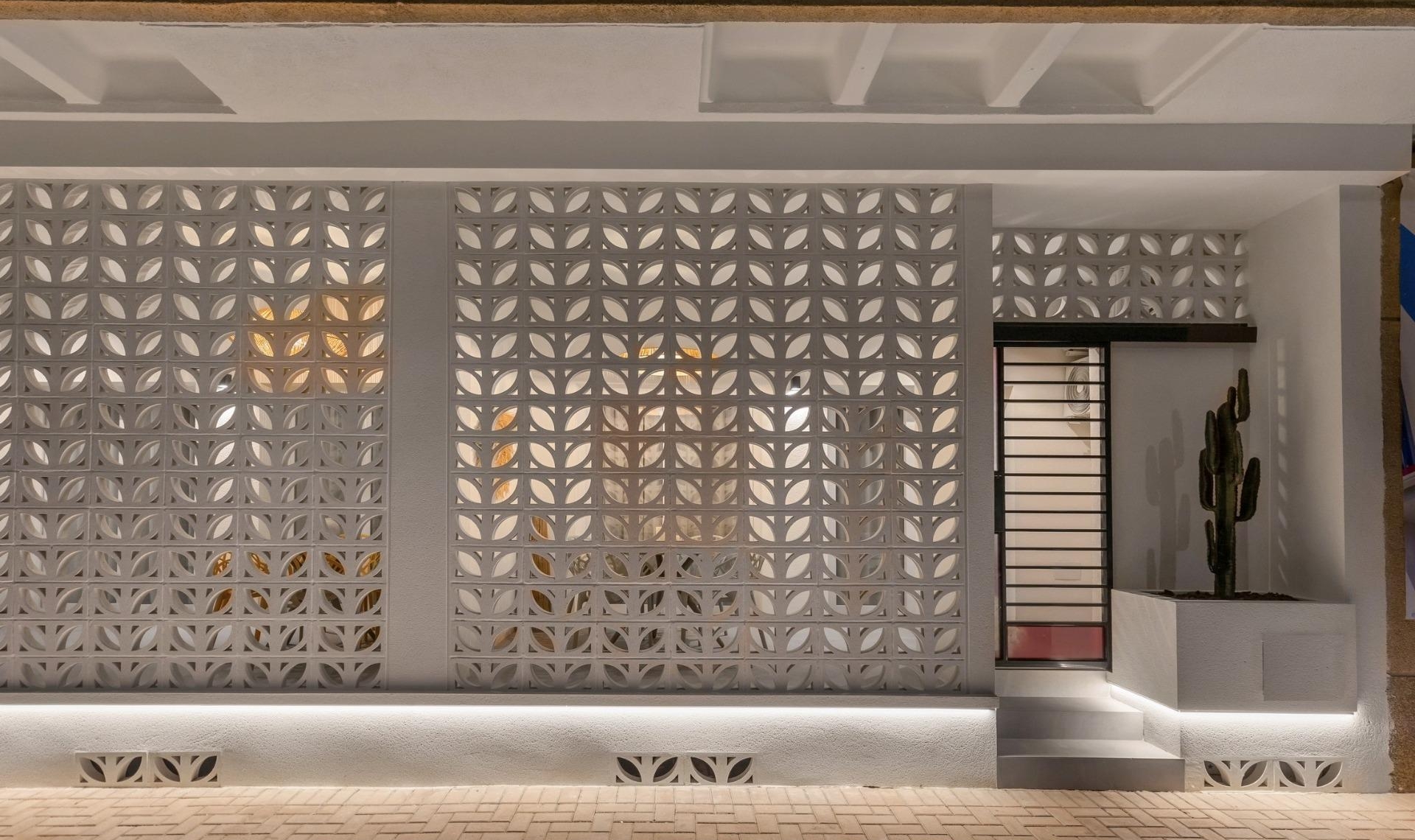 New Build - Apartment -
Torrevieja - Playa Los Naufragos