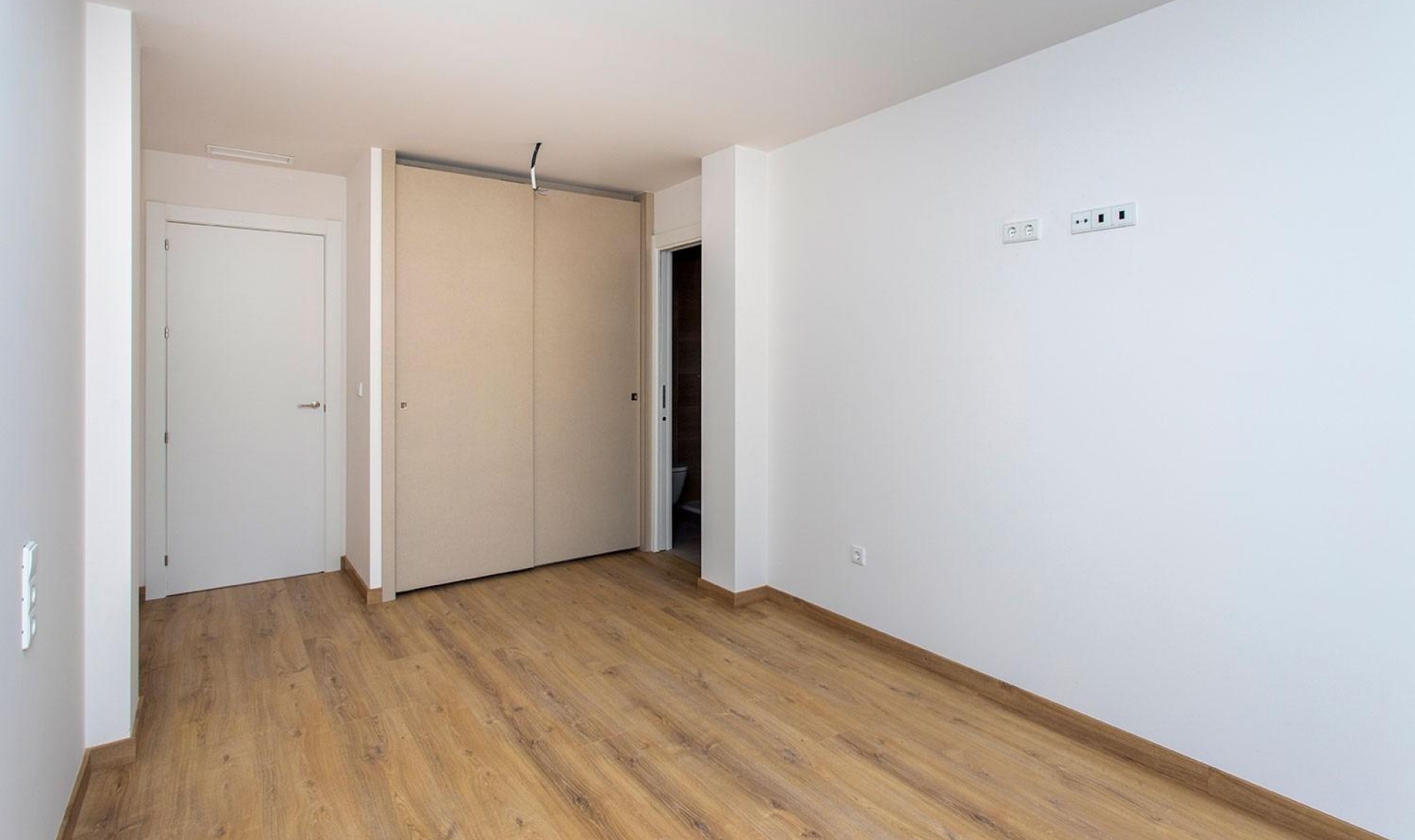 New Build - Bungalow -
Hondón de las Nieves - El Salero