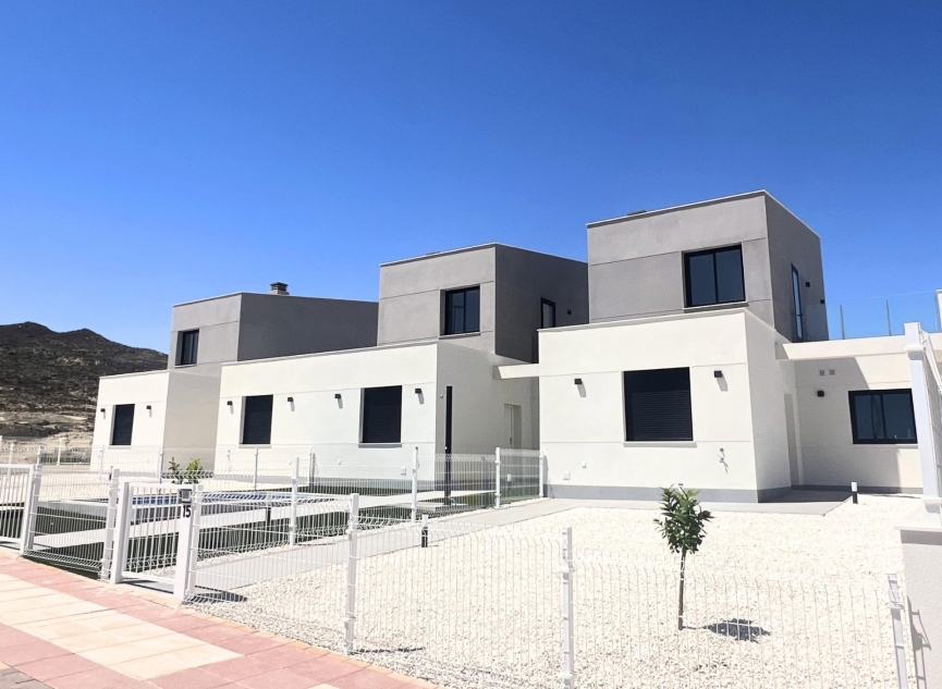 New Build - Town House -
BAÑOS Y MENDIGO - Altaona Golf