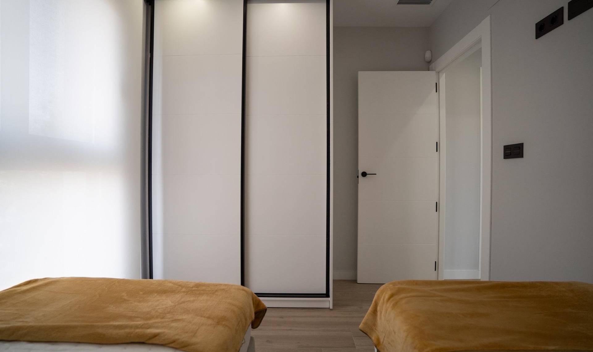 New Build - Town House -
Orihuela Costa - Entre golf