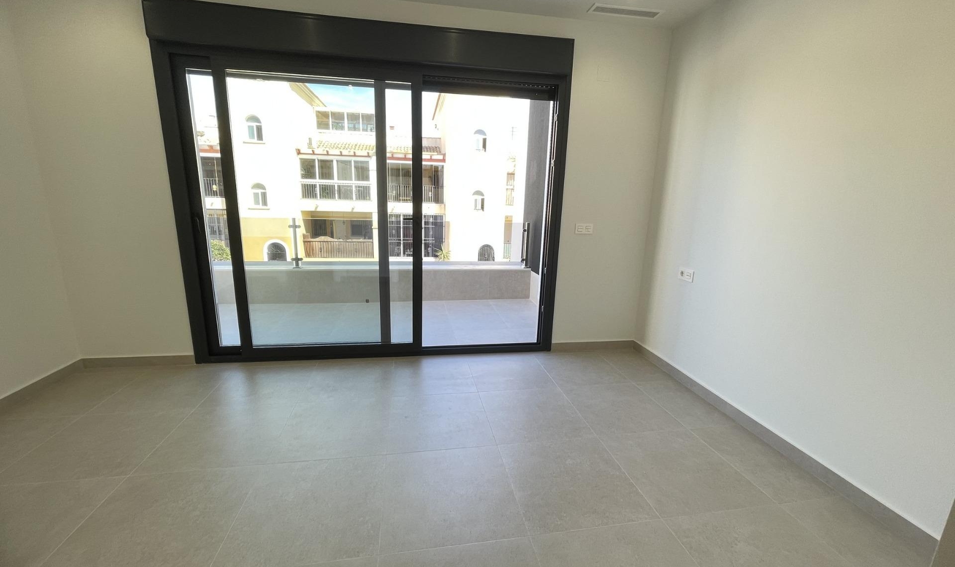 New Build - Villa -
Almoradí - Heredades