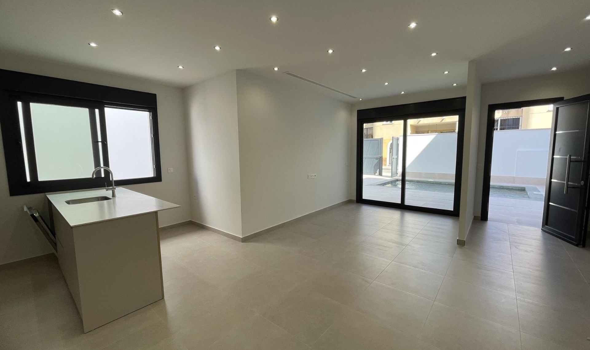 New Build - Villa -
Almoradí - Heredades