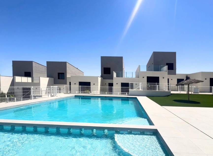 New Build - Villa -
BAÑOS Y MENDIGO - Altaona Golf