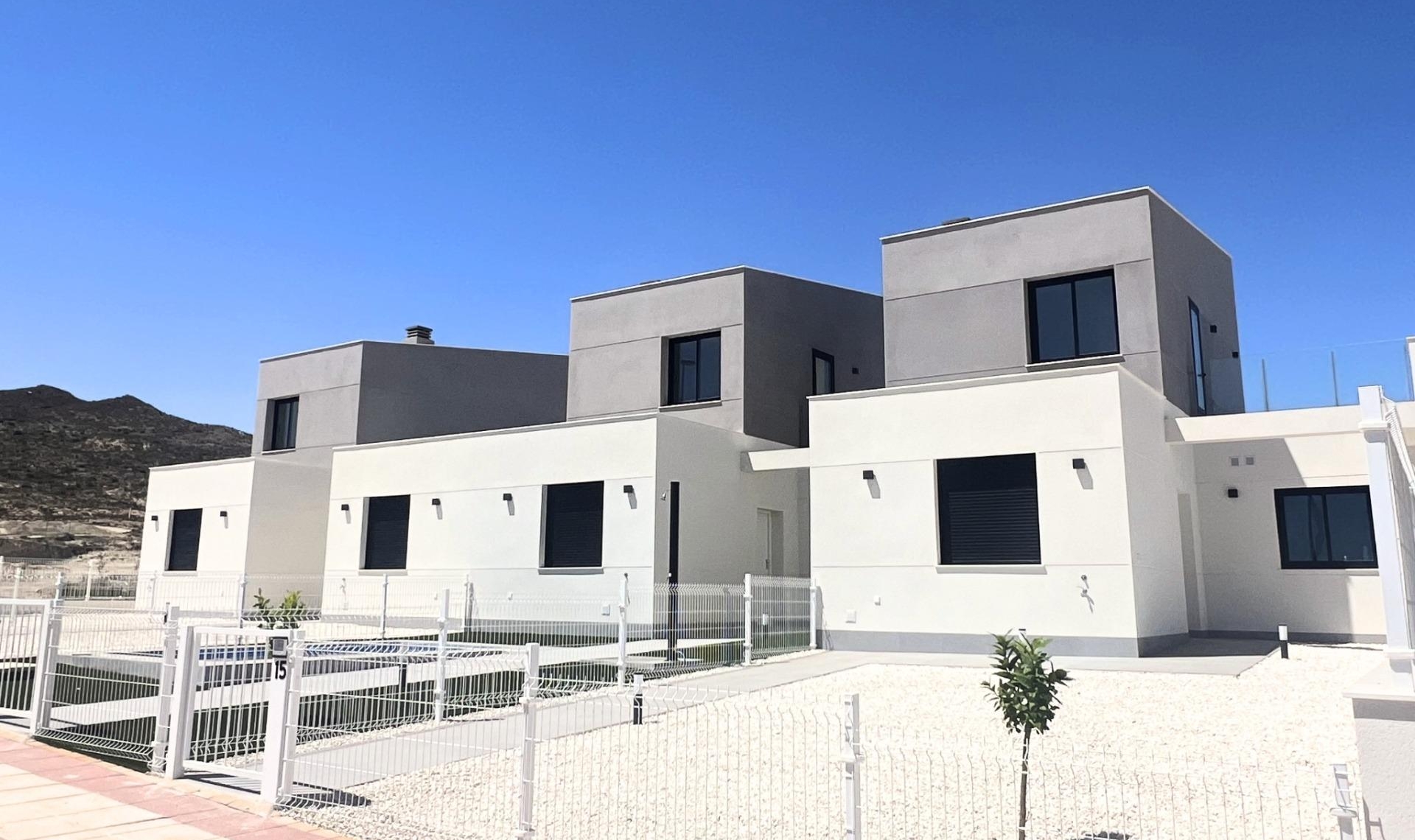 New Build - Villa -
BAÑOS Y MENDIGO - Altaona Golf
