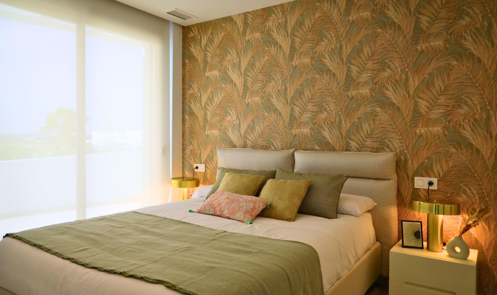 New Build - Villa -
Dolores - polideportivo