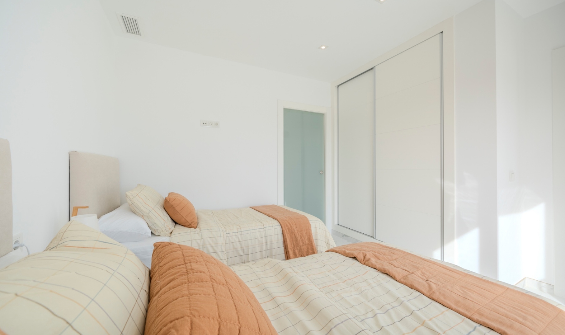 New Build - Villa -
Los Balcones