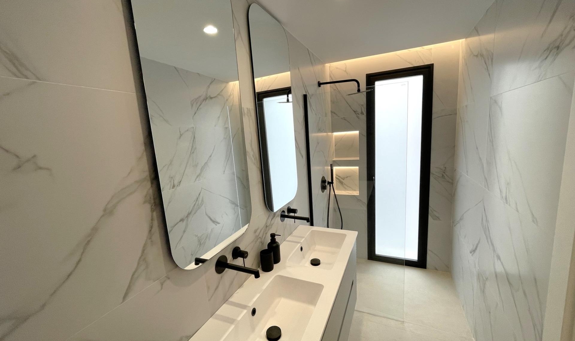 New Build - Villa -
Molina De Segura - Urb. La Quinta