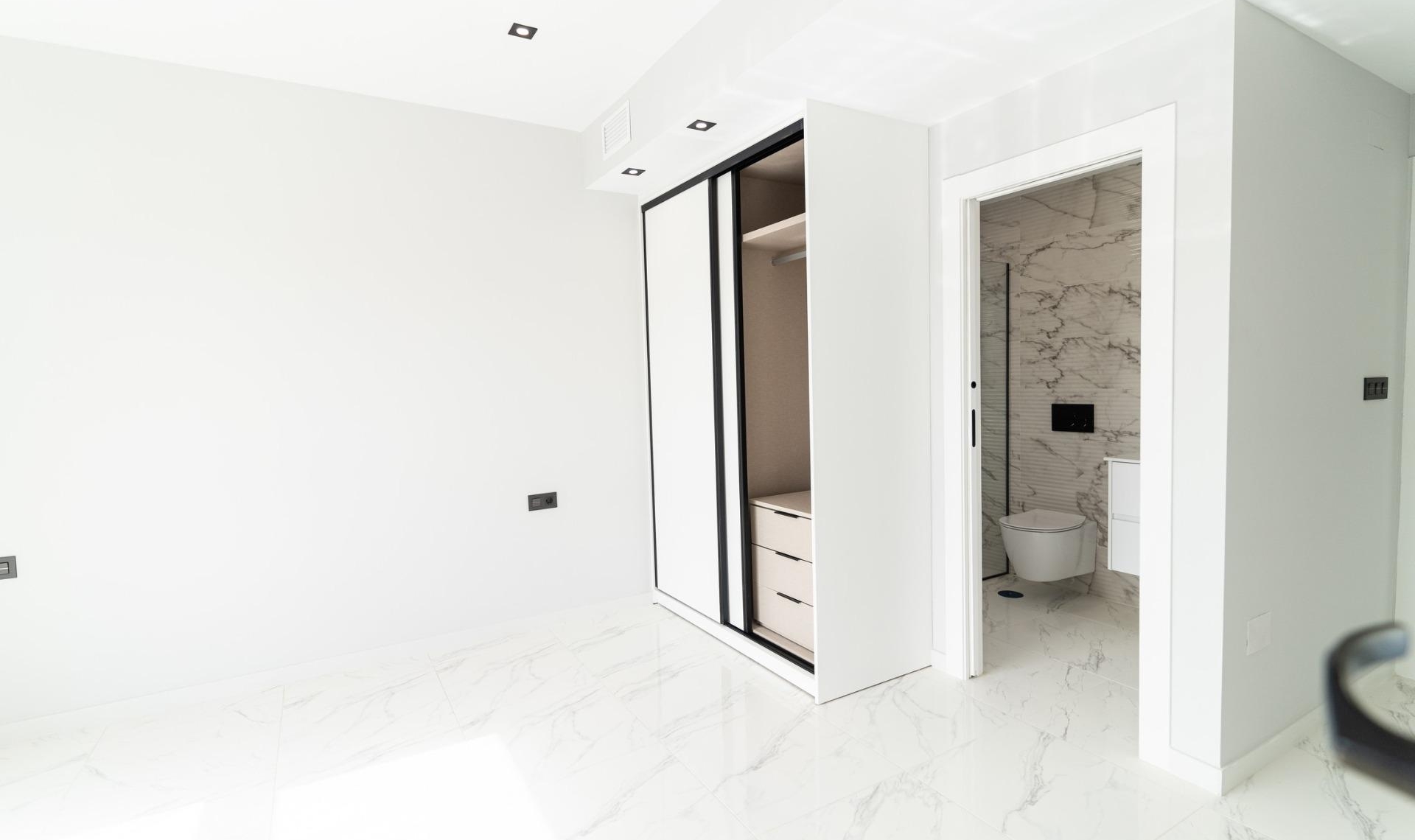 New Build - Villa -
Orihuela Costa - Punta Prima