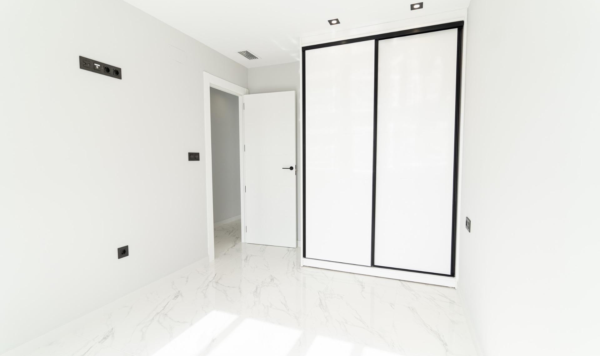 New Build - Villa -
Orihuela Costa - Punta Prima