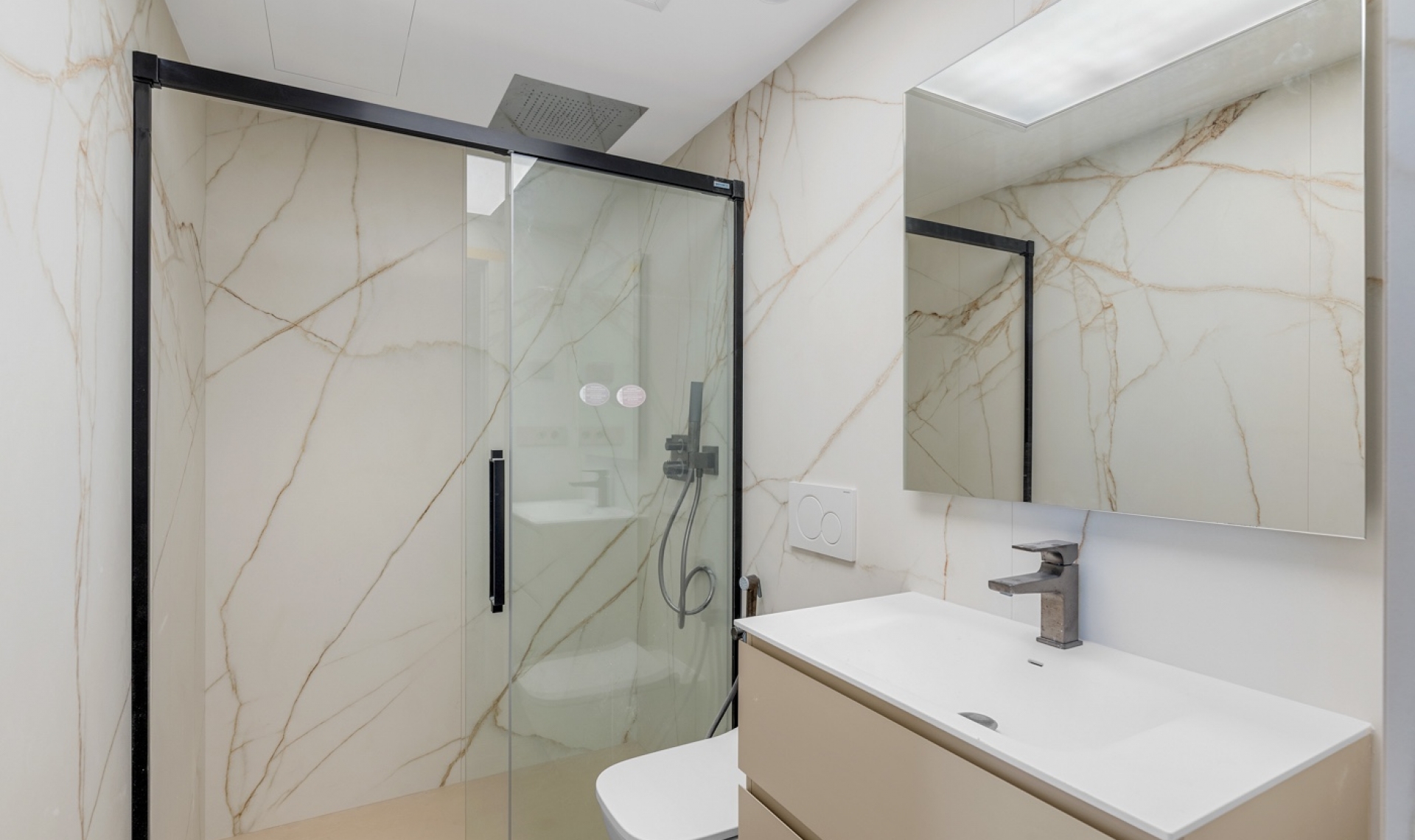 Novostavba - Apartment -
Guardamar del Segura - Puerto Deportivo