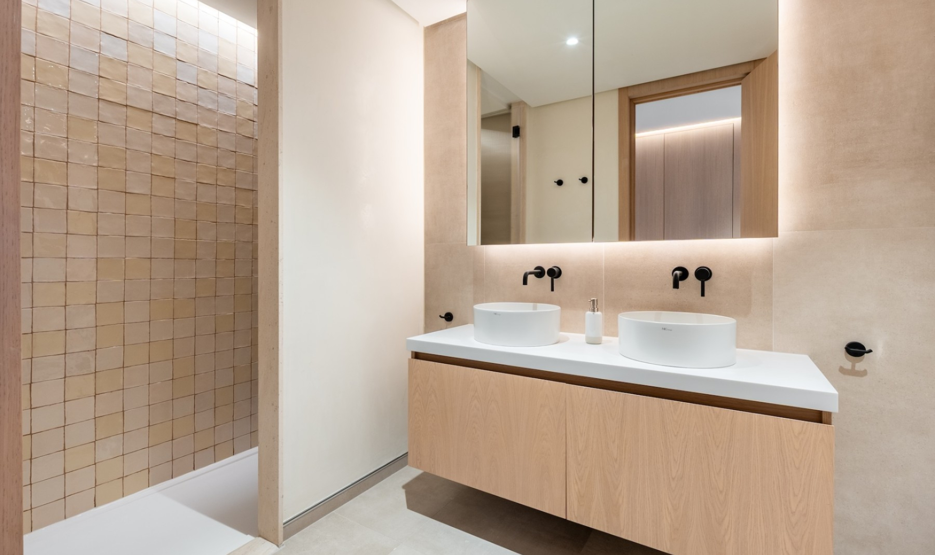 Novostavba - Apartment -
Málaga
