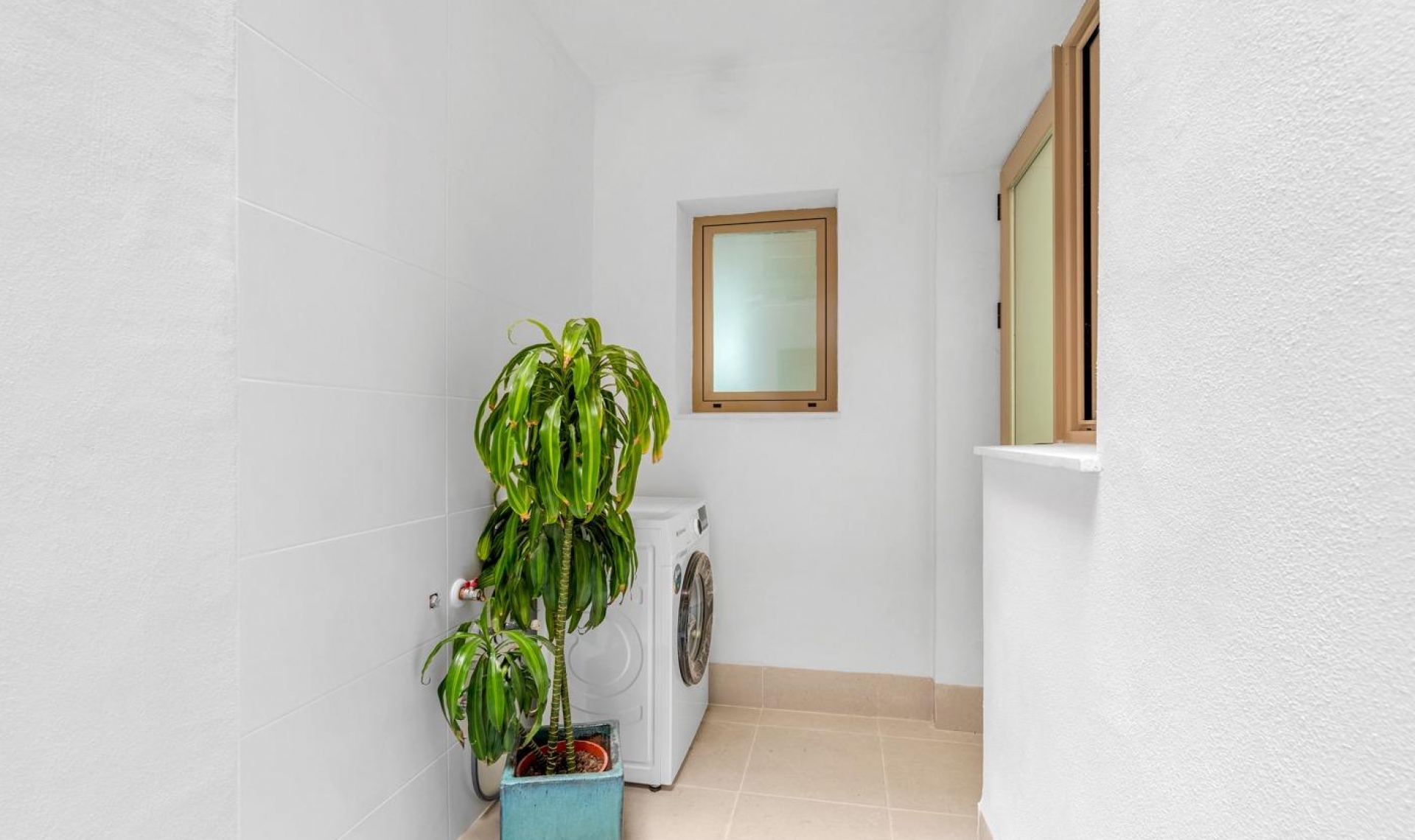 Novostavba - Penthouse -
Jacarilla - pueblo