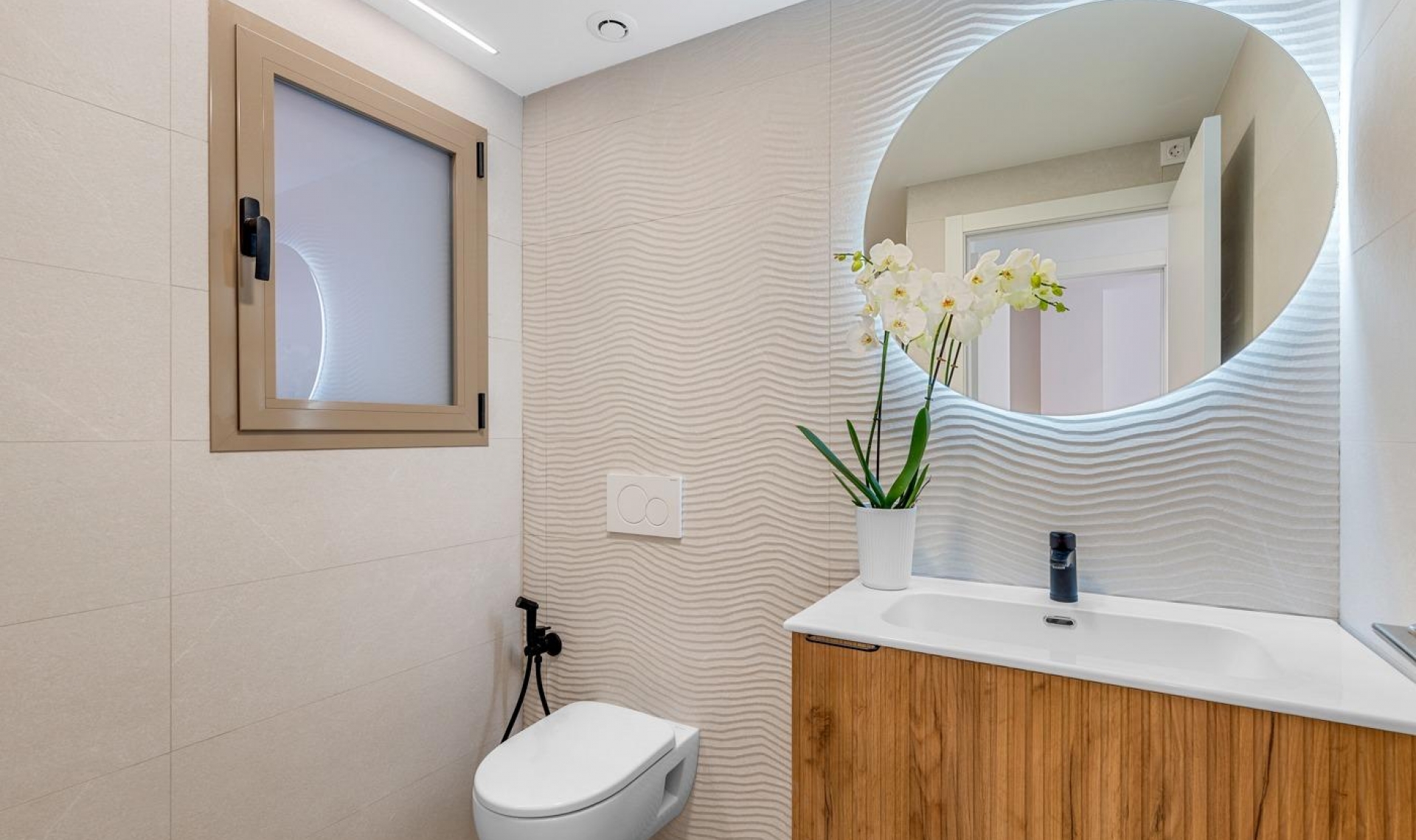 Novostavba - Penthouse -
Jacarilla - pueblo