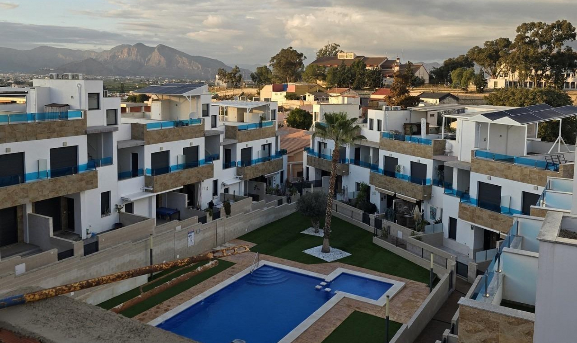 Novostavba - Town House -
Bigastro - pueblo