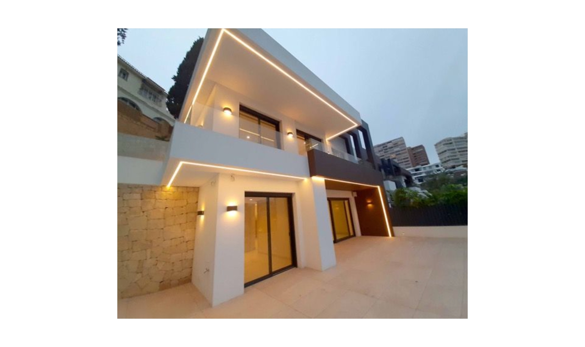 Novostavba - Vila -
Benidorm