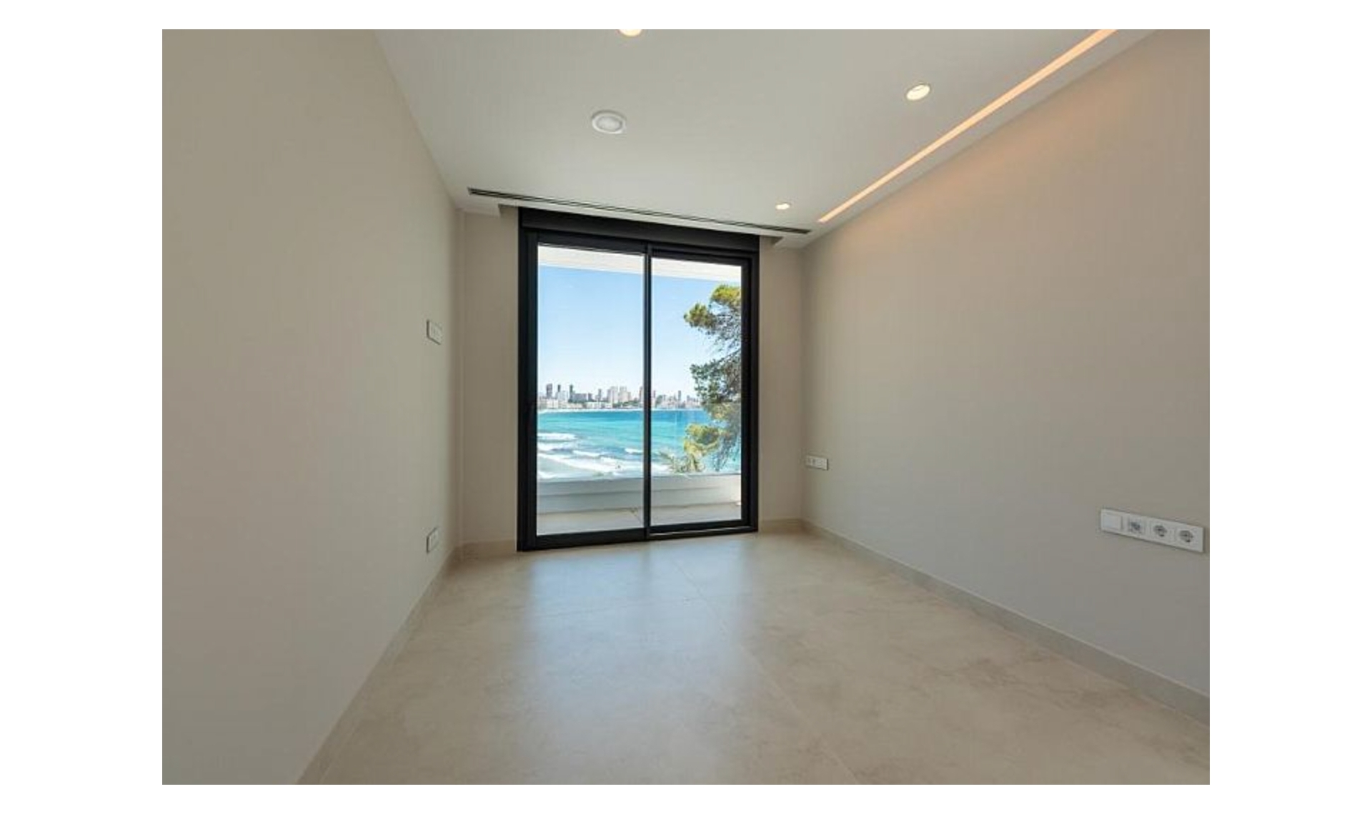 Novostavba - Vila -
Benidorm