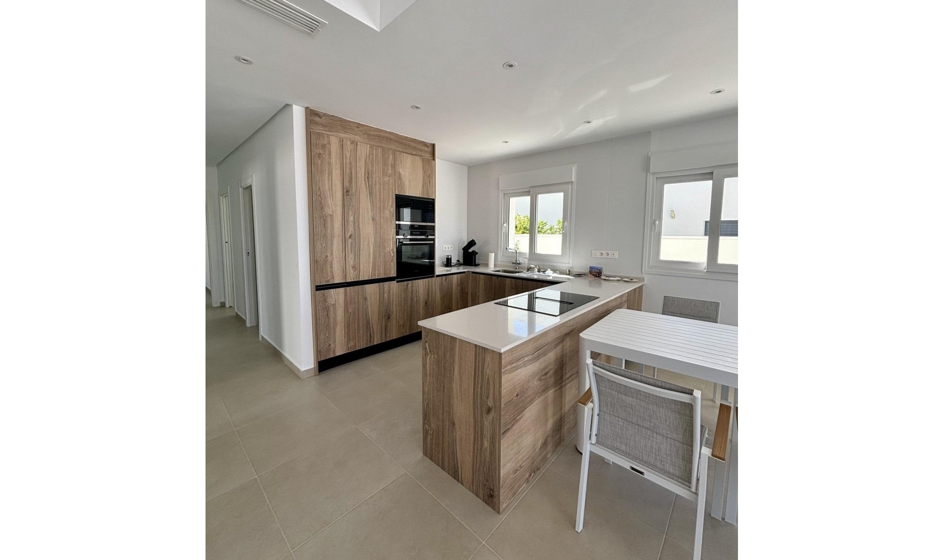 Novostavba - Vila -
Benijofar - Pueblo