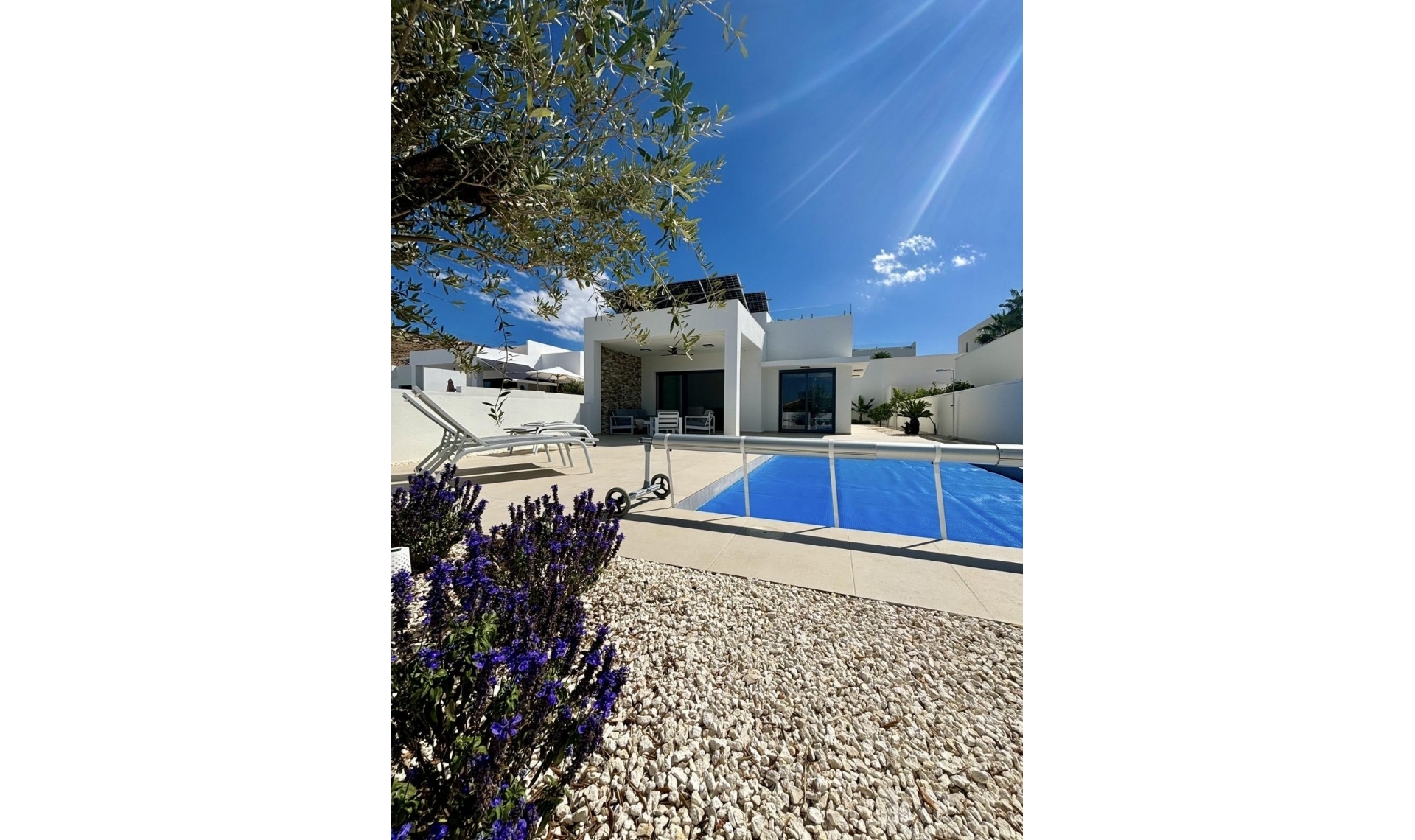 Novostavba - Vila -
Benijofar - Pueblo