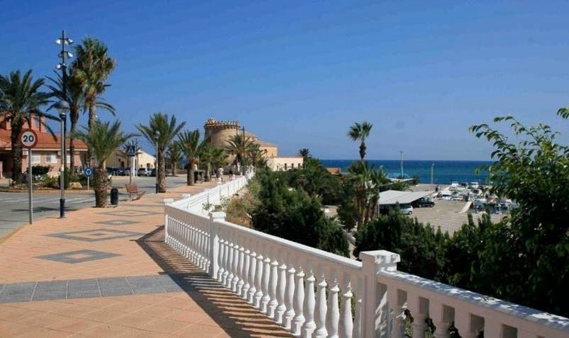 Novostavba - Vila -
Pilar de la Horadada - pueblo