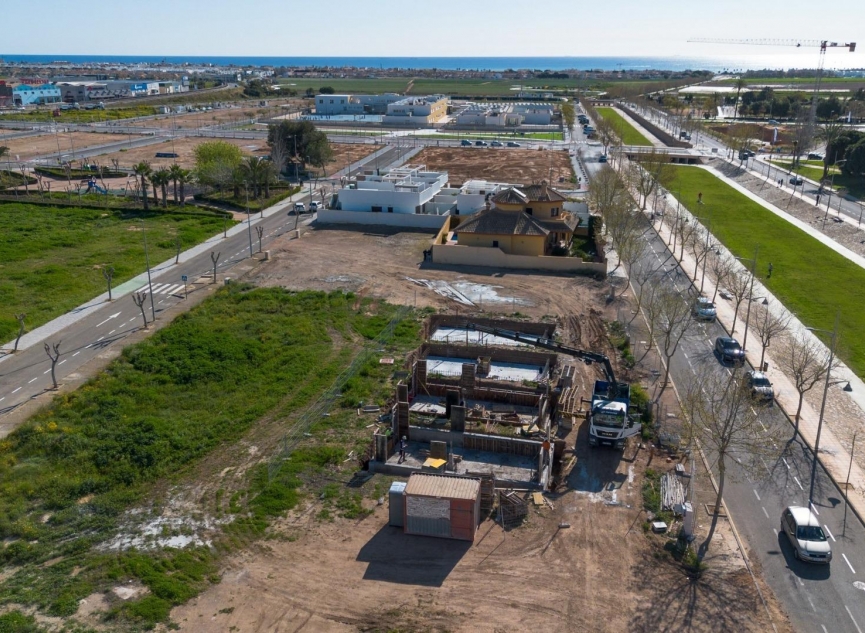 Novostavba - Vila -
Pilar de la Horadada - pueblo