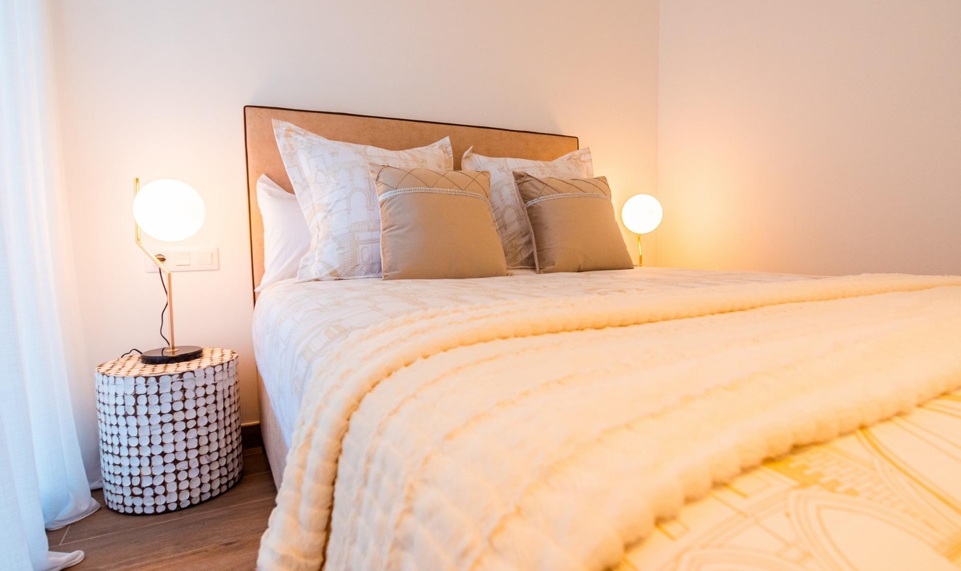 Novostavba - Vila -
Polop - La Alberca