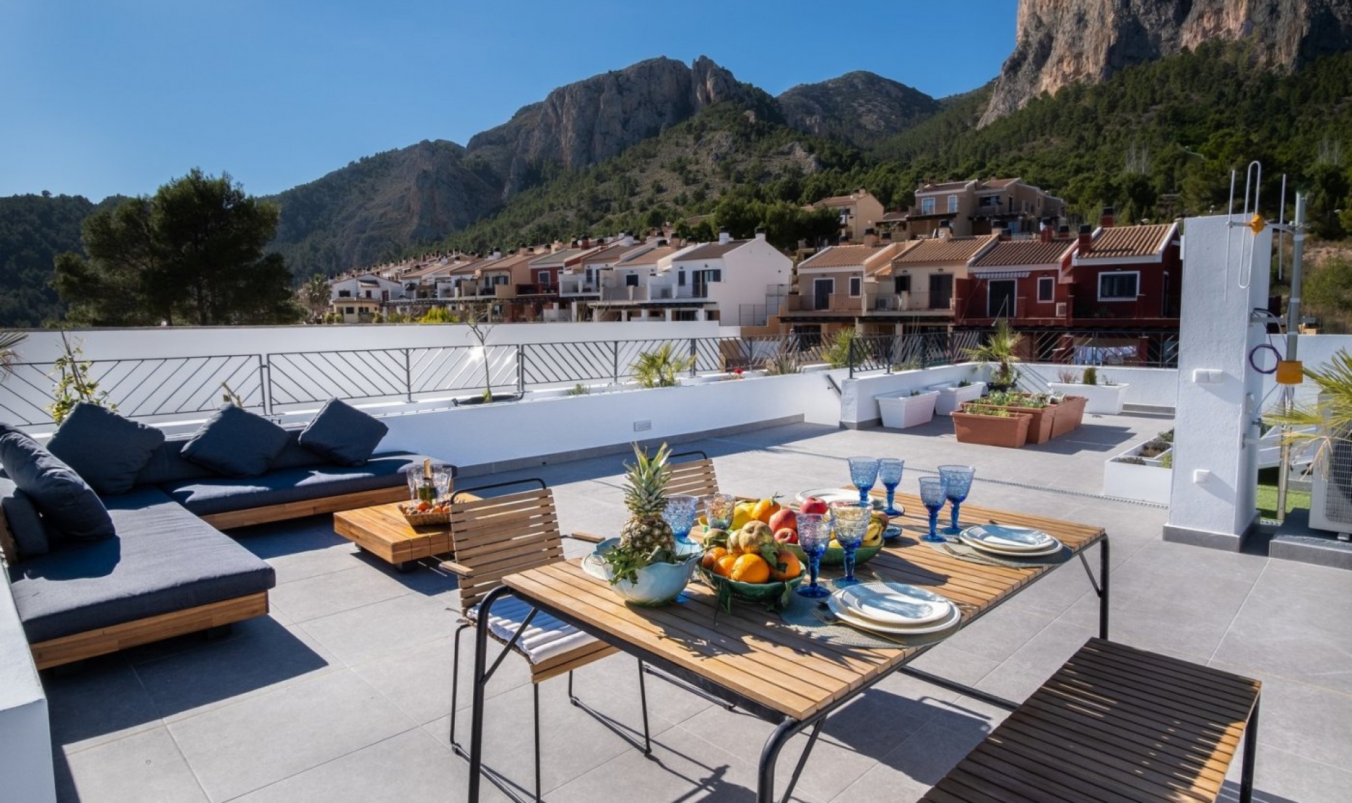 Novostavba - Vila -
Polop - Urbanizaciones