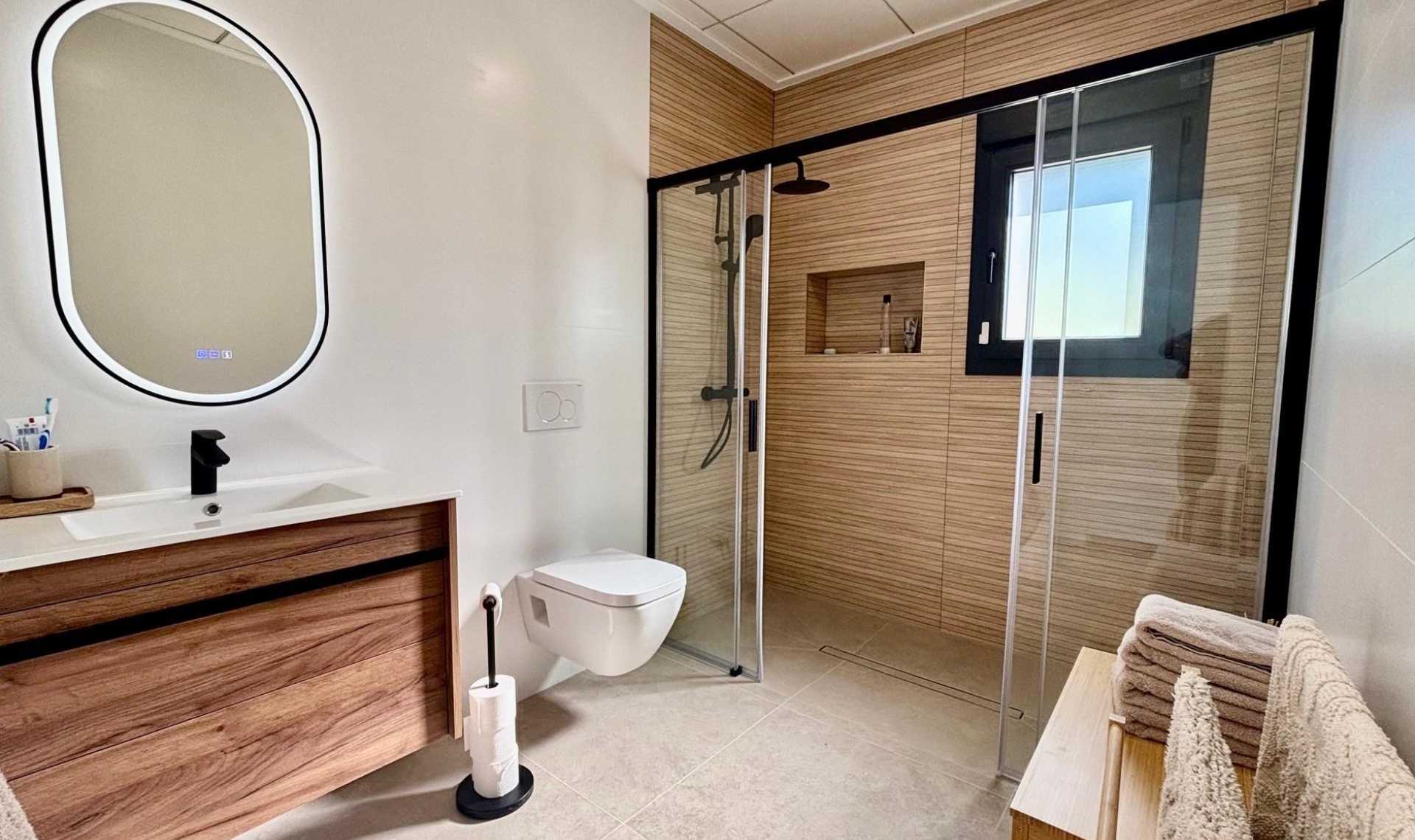 Novostavba - Vila -
Rafal - polideportivo