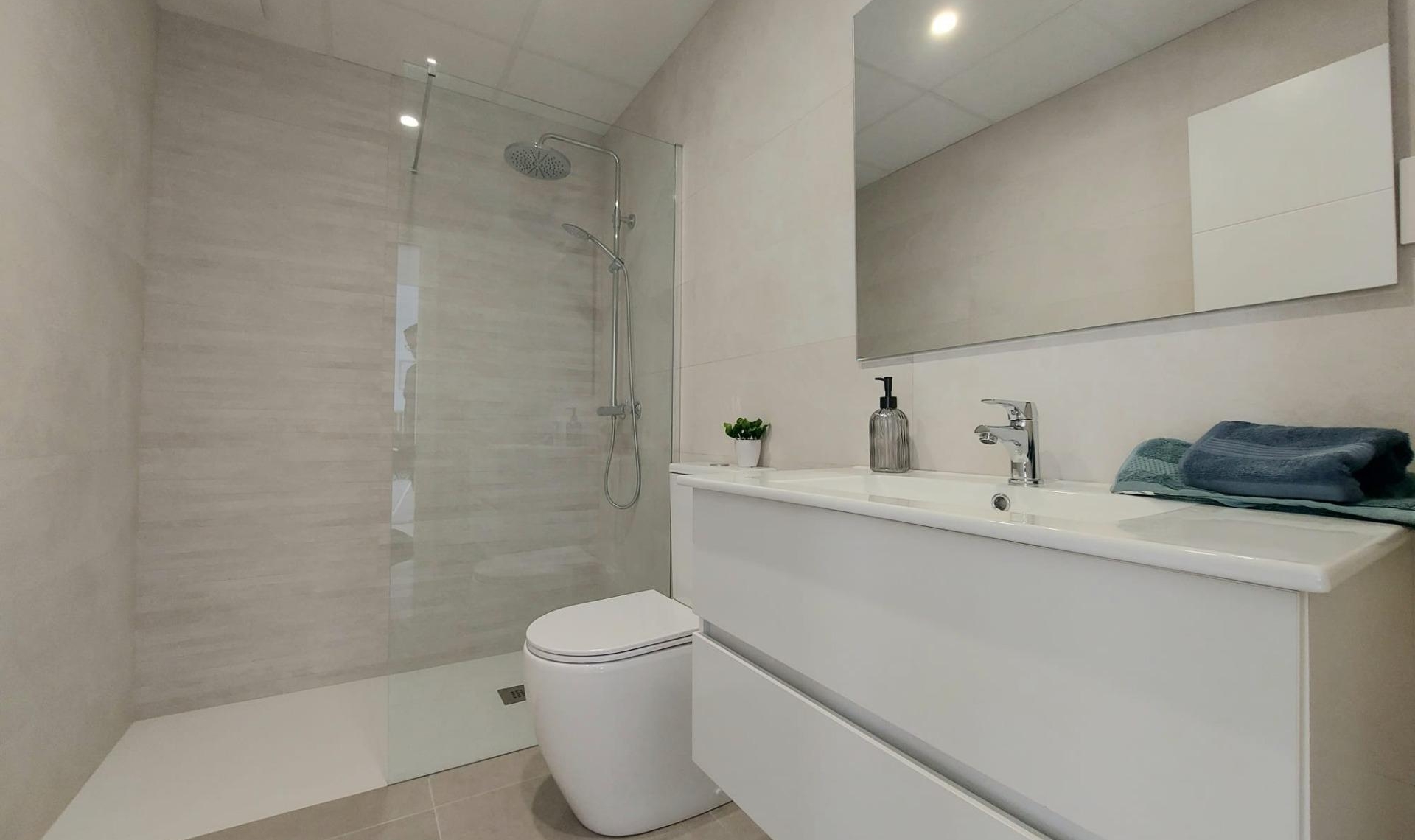 Novostavba - Vila -
Torre Pacheco - Roldán