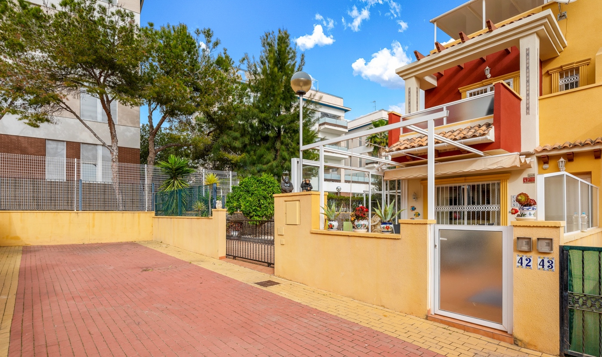 Resale - Adosado -
Orihuela Costa - Villamartín