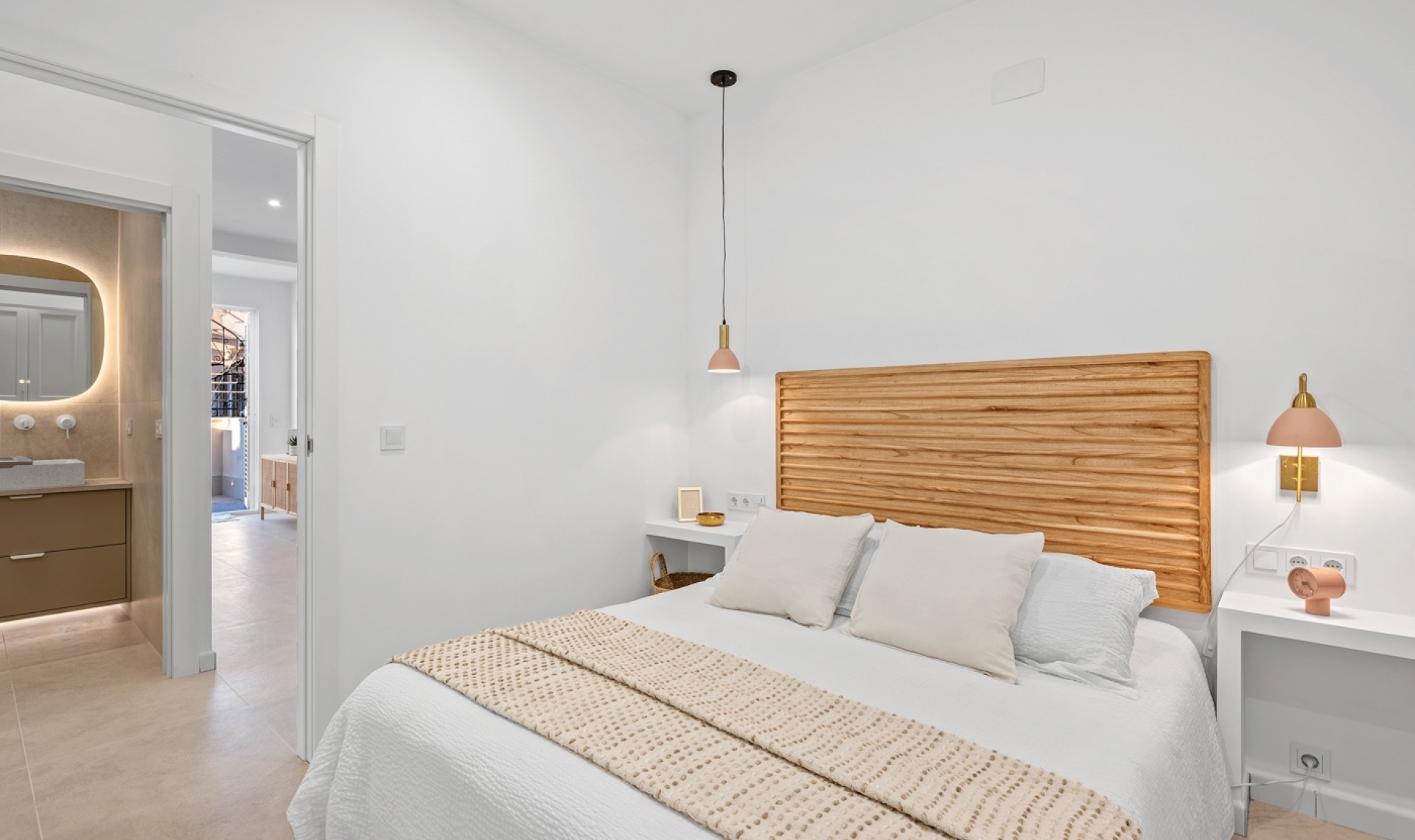 Resale - Adosado -
Torrevieja - El chaparral