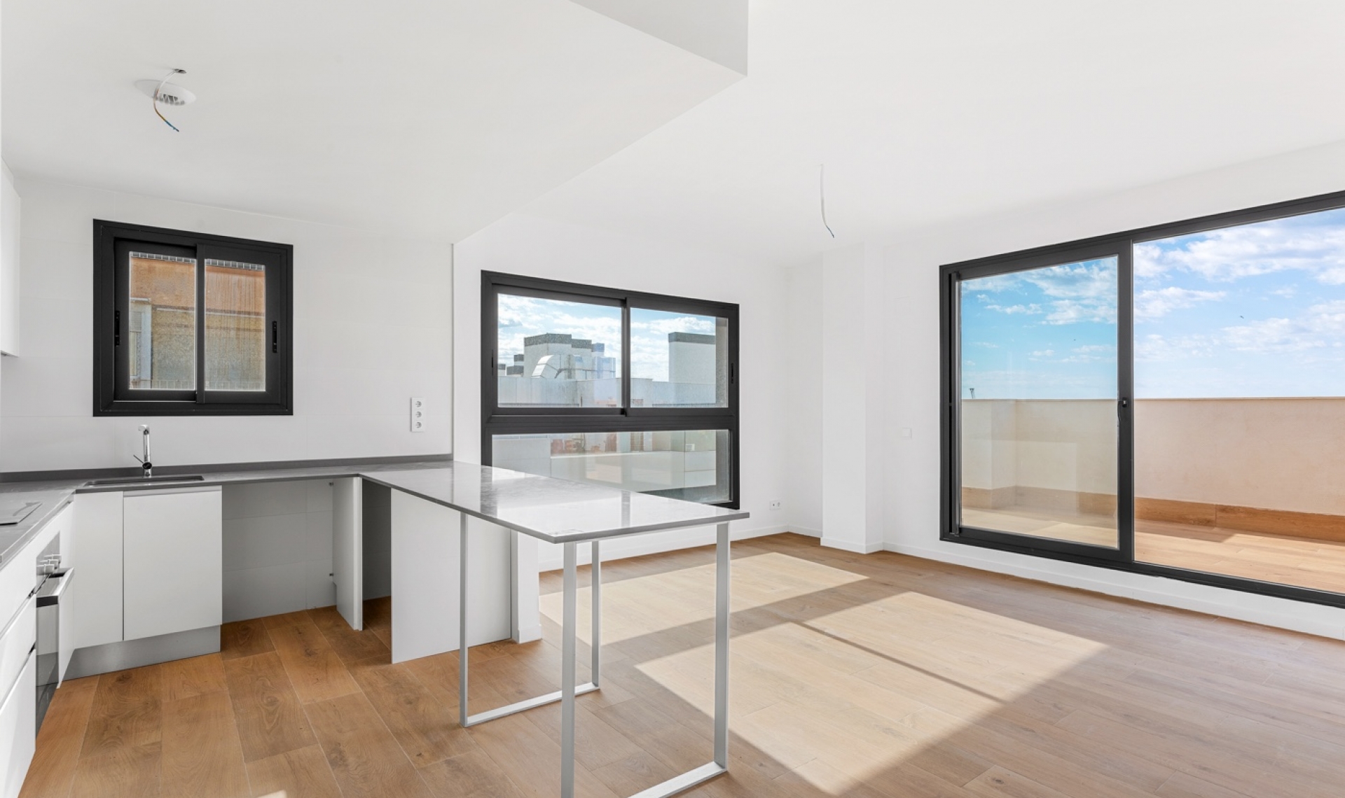 Resale - Apartment -
Alicante - Benalua