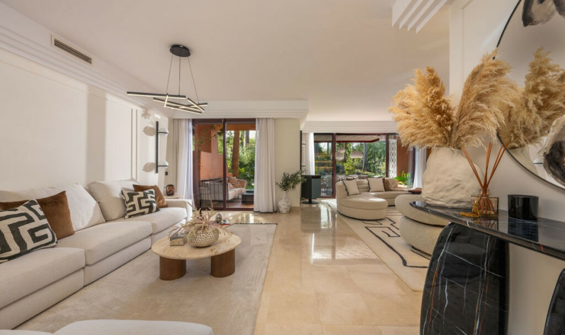 Resale - Apartment -
Aloha