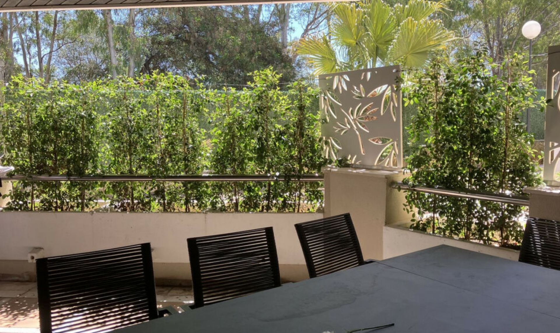 Resale - Apartment -
Aloha