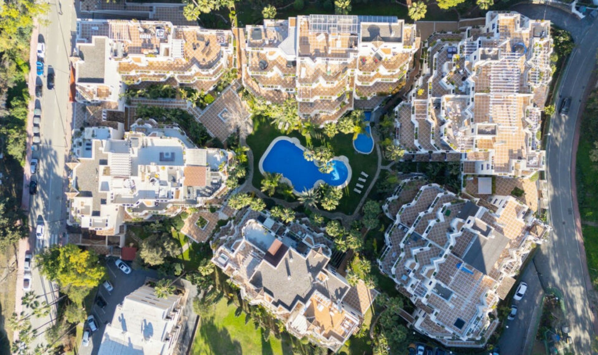 Resale - Apartment -
Aloha