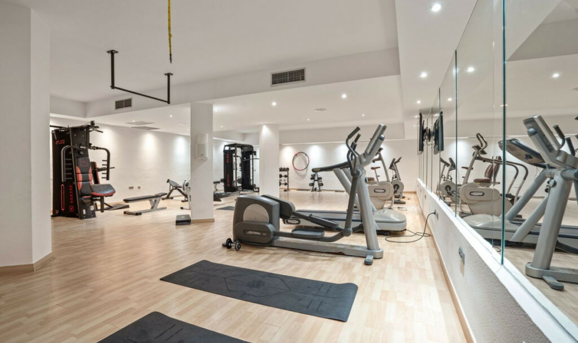 Resale - Apartment -
Aloha