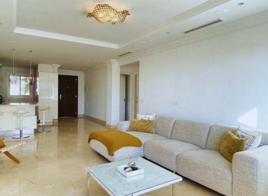 Resale - Apartment -
Aloha