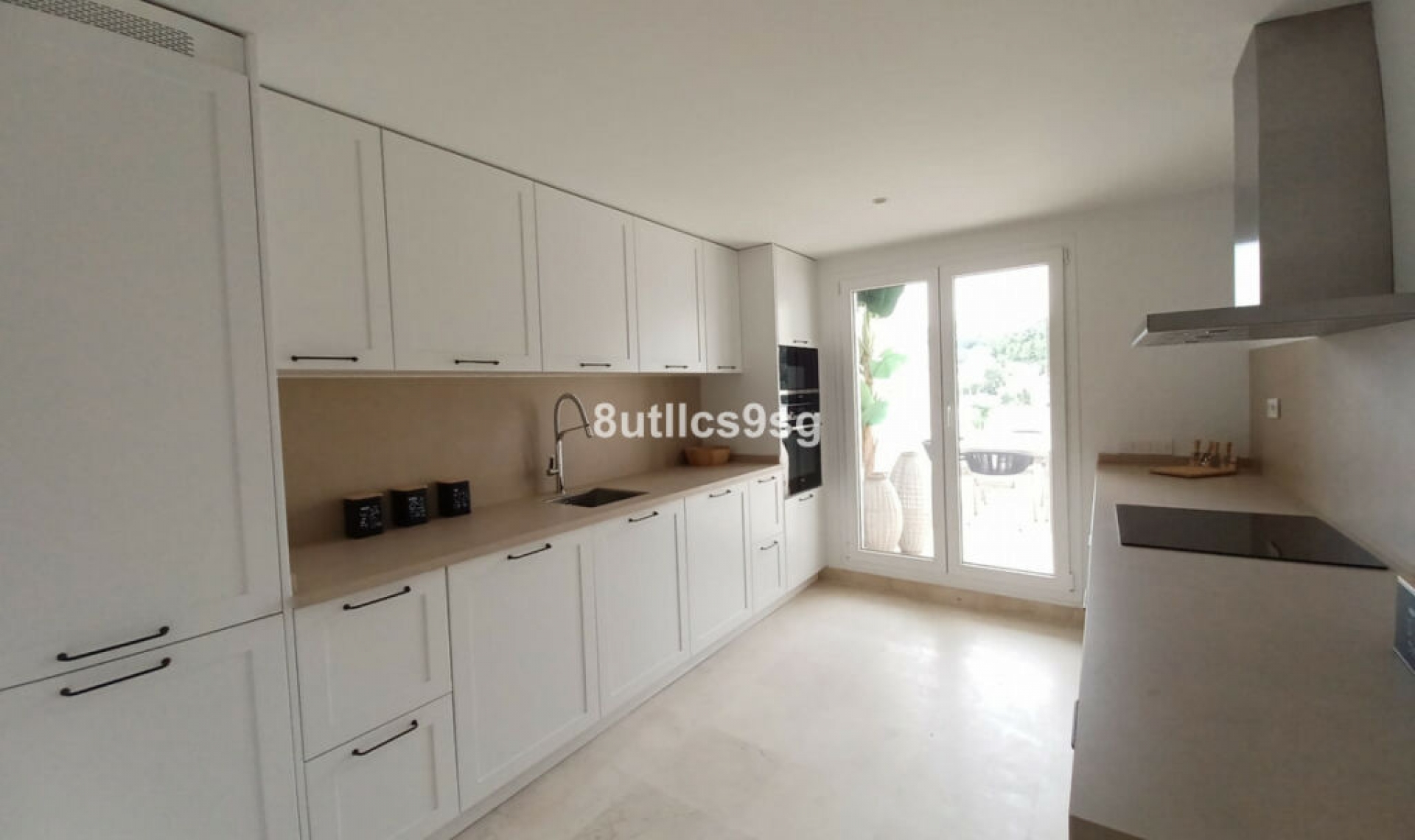Resale - Apartment -
Aloha