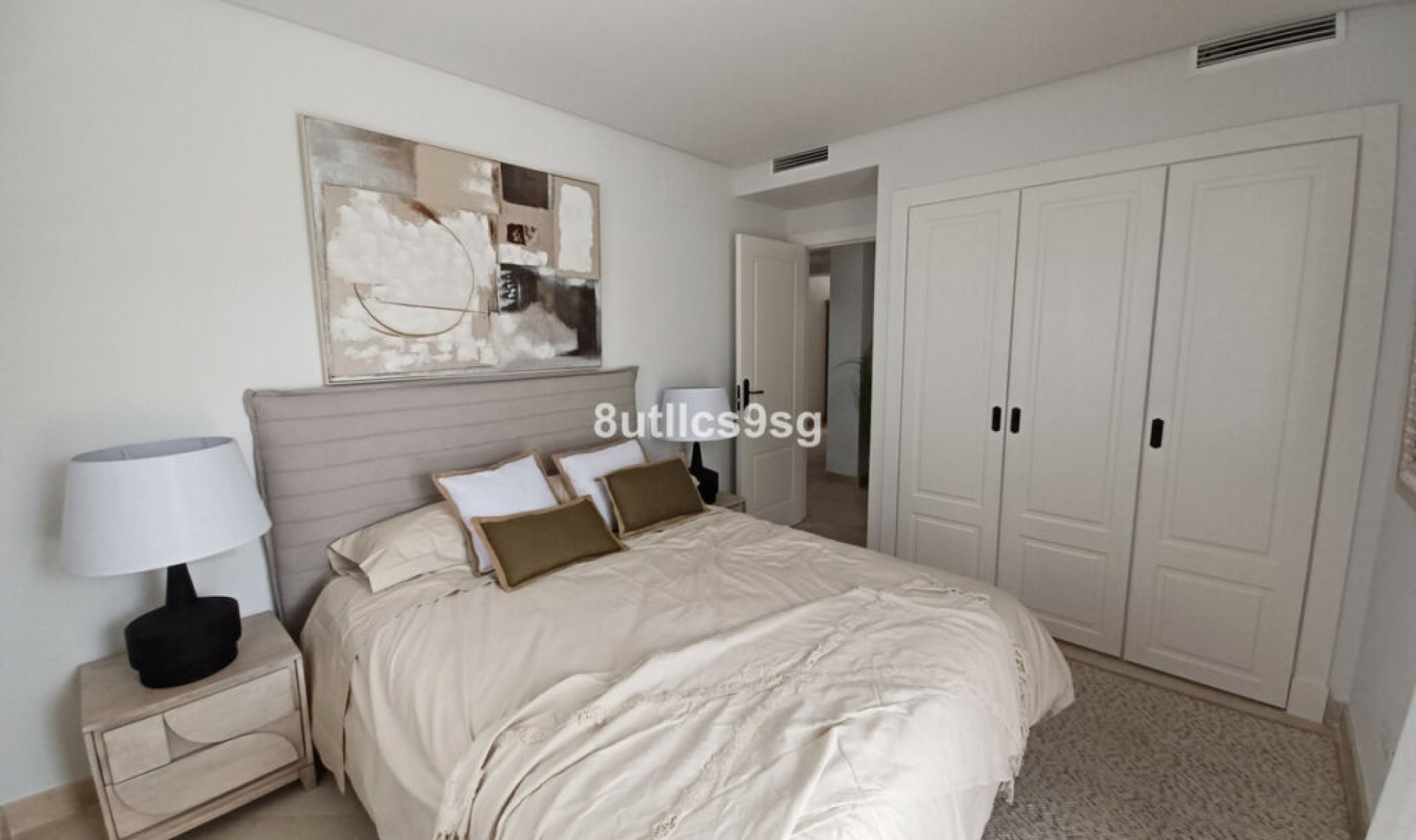 Resale - Apartment -
Aloha