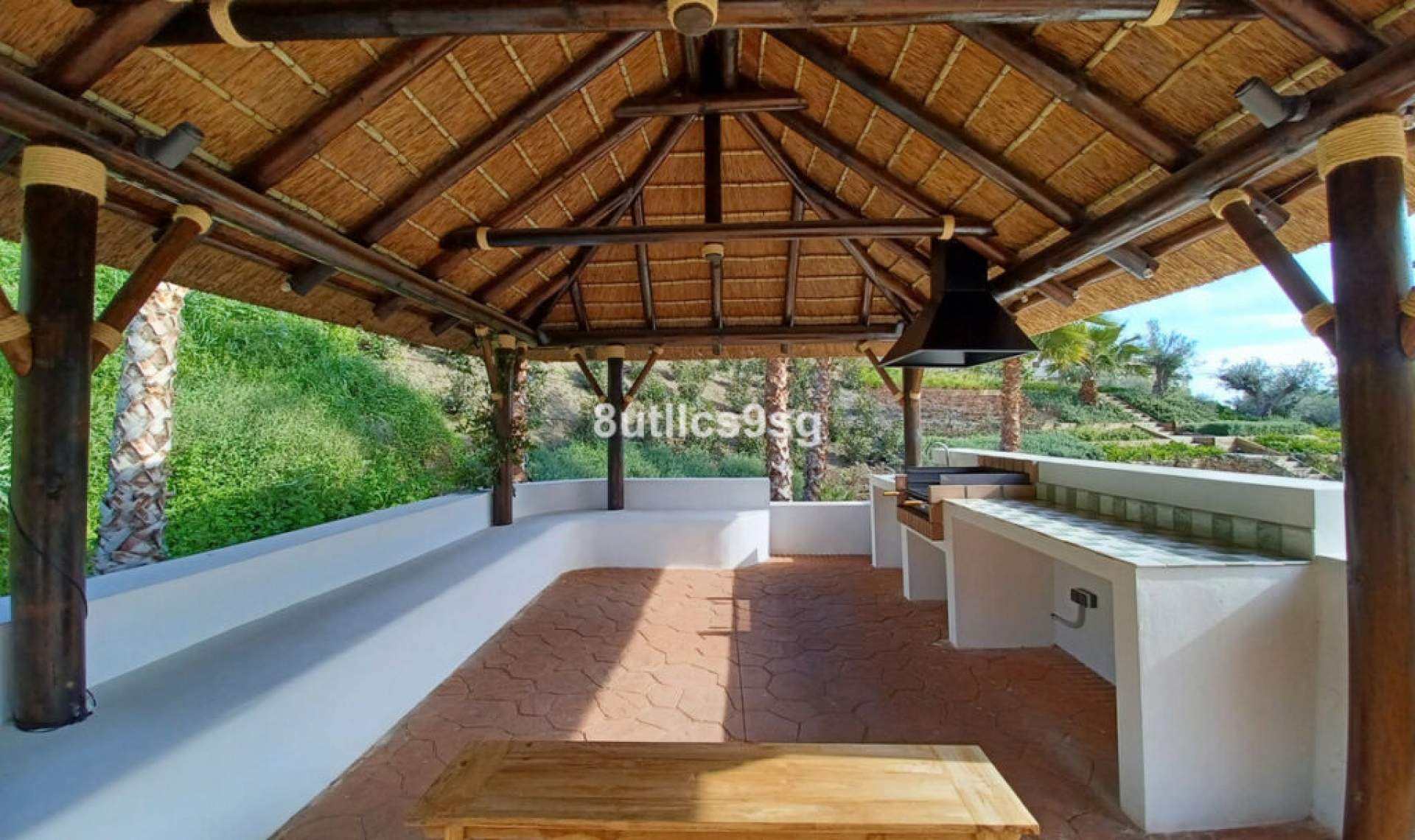 Resale - Apartment -
Aloha