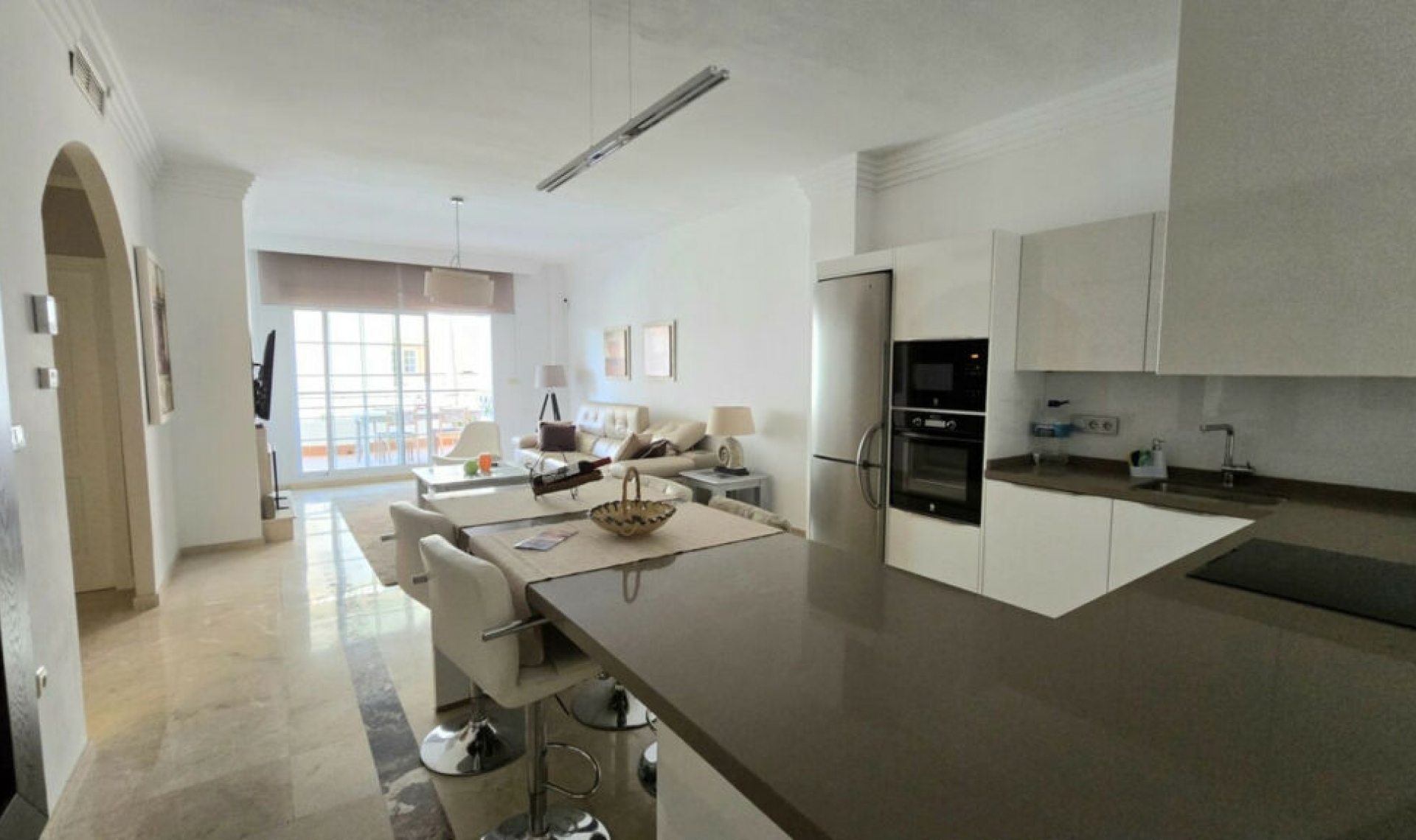 Resale - Apartment -
Aloha