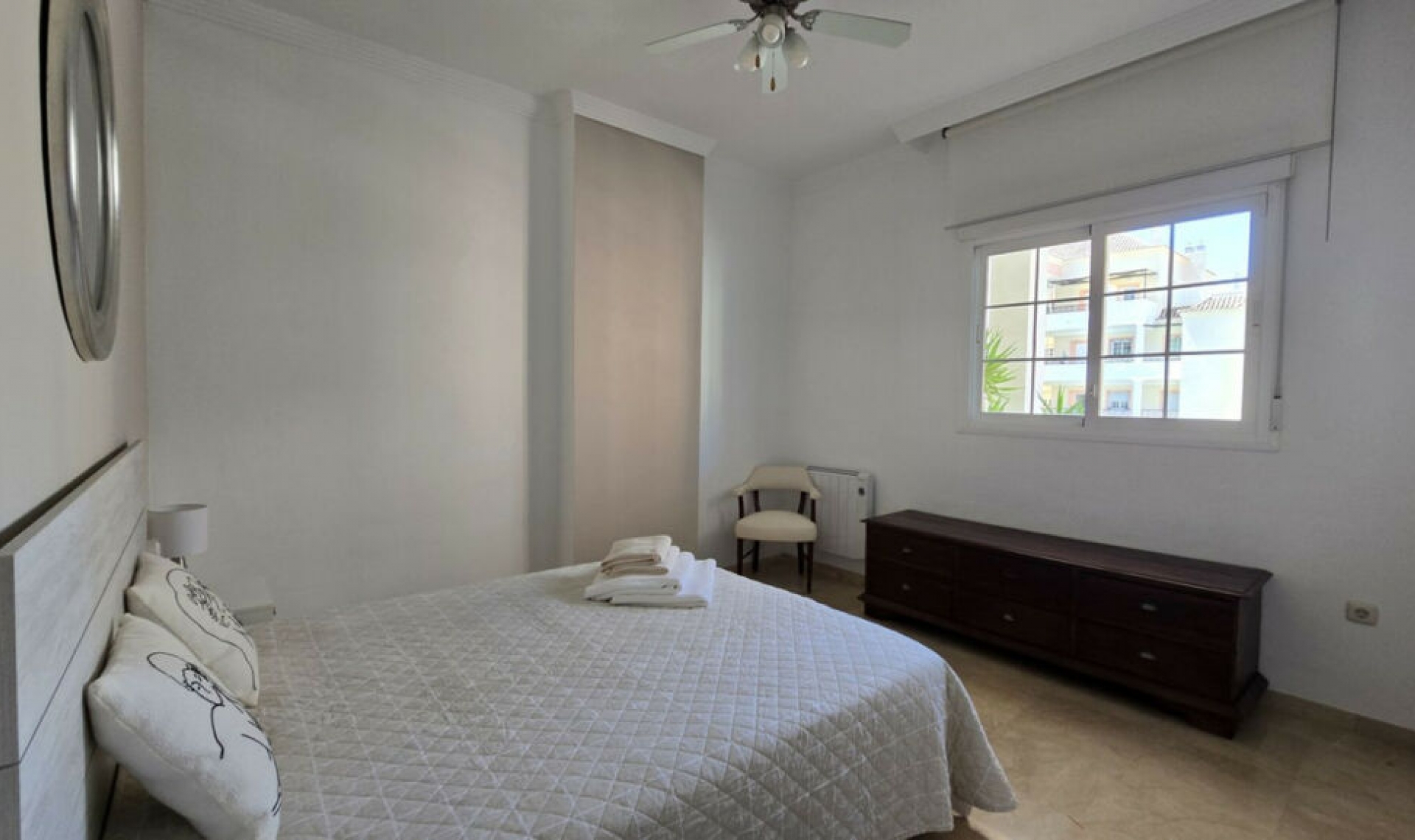 Resale - Apartment -
Aloha