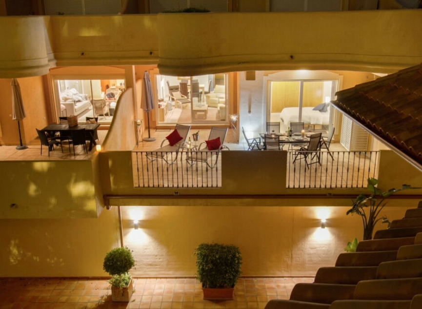 Resale - Apartment -
Aloha