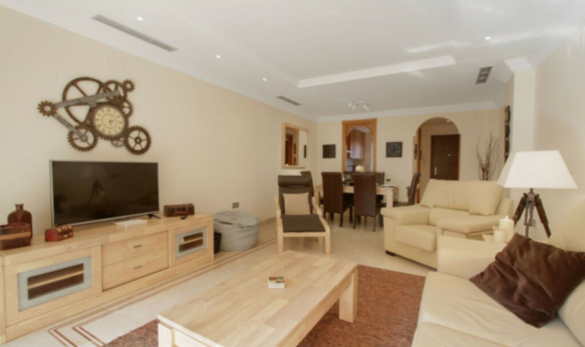 Resale - Apartment -
Aloha