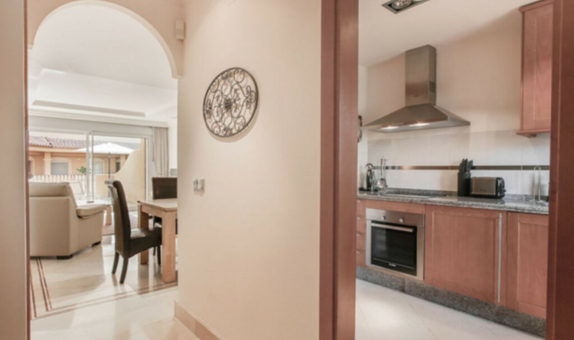 Resale - Apartment -
Aloha