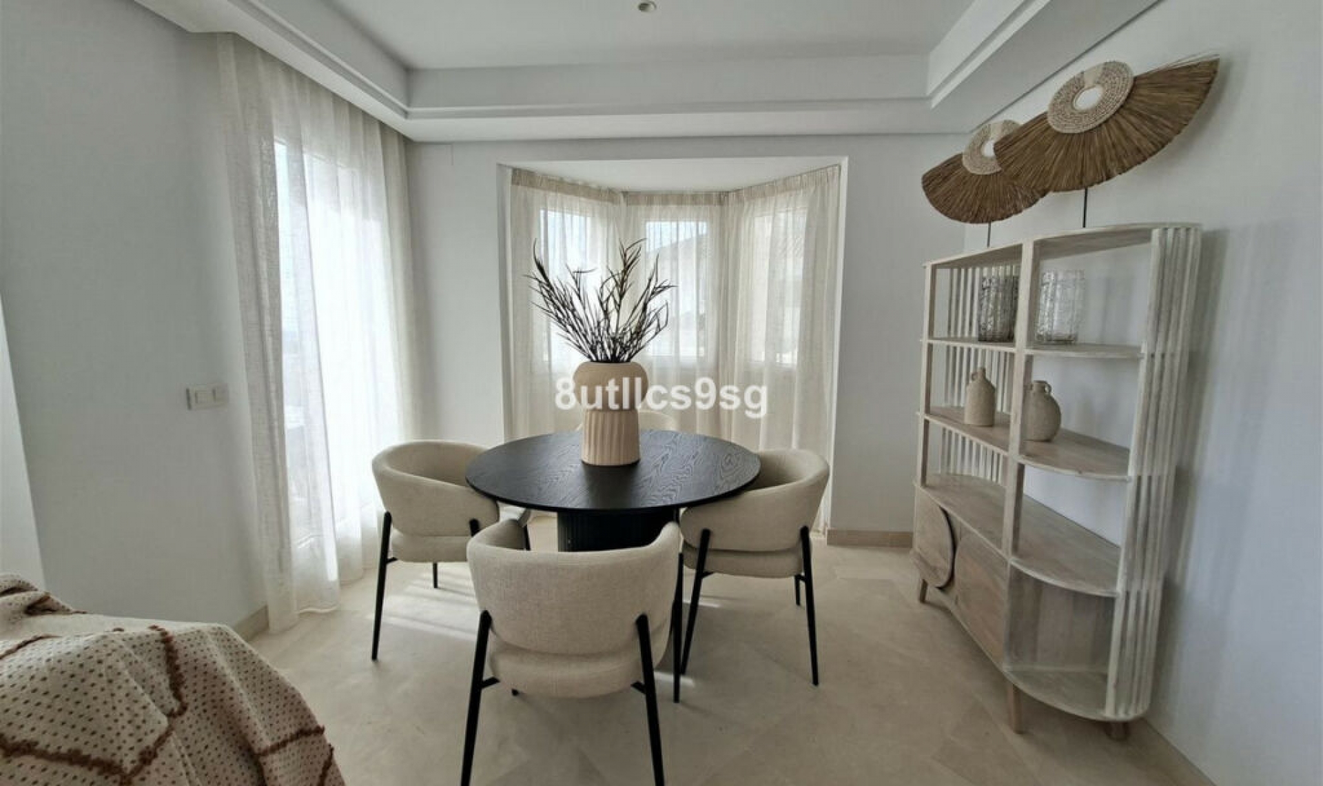 Resale - Apartment -
Aloha