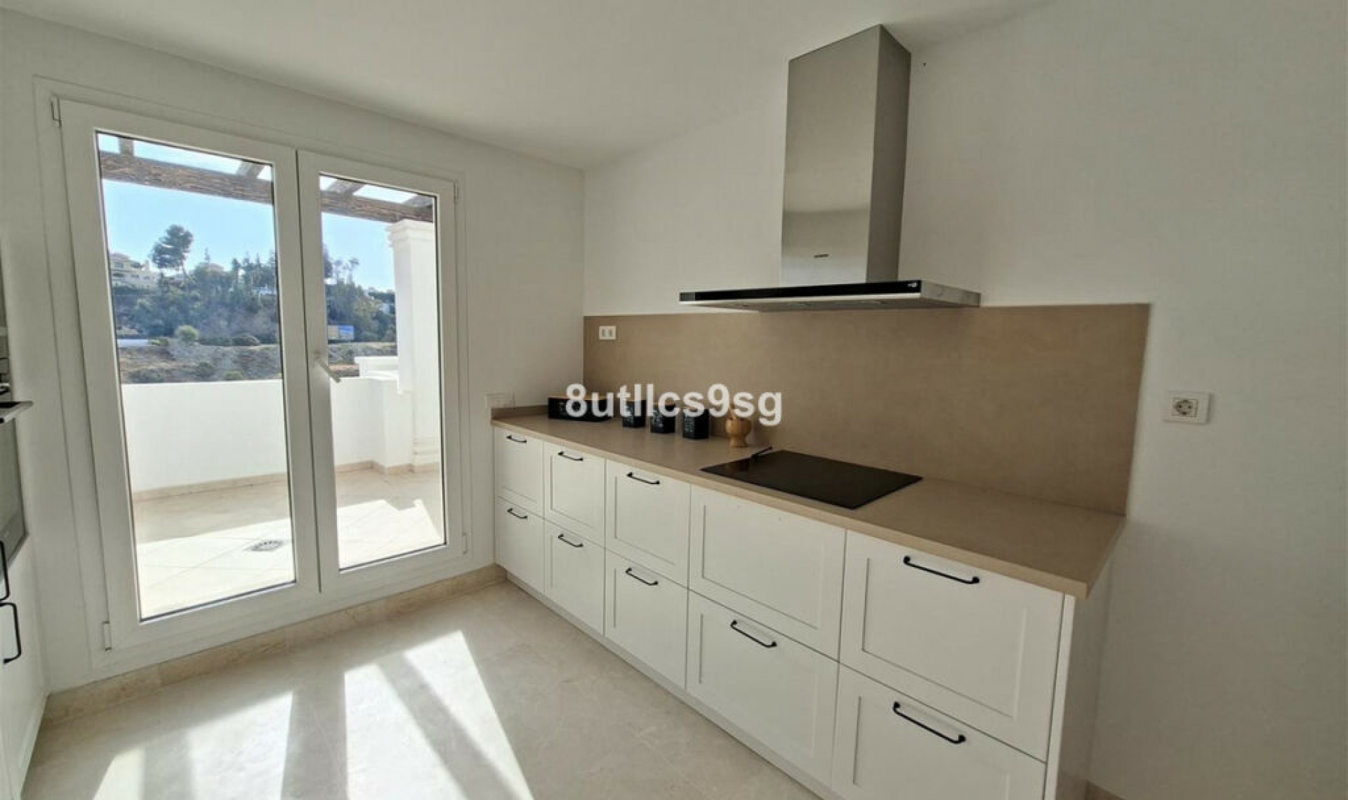 Resale - Apartment -
Aloha