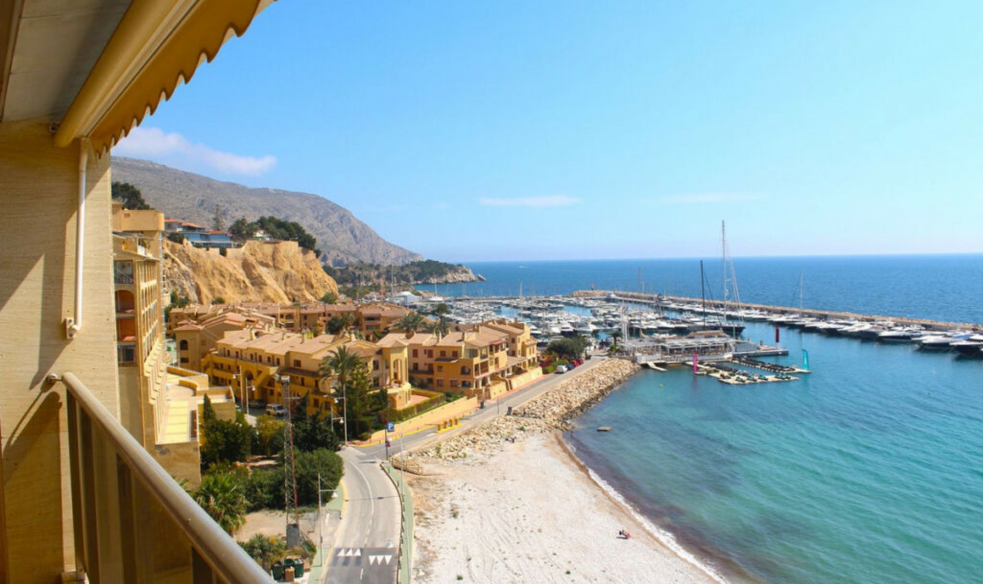 Resale - Apartment -
Altea