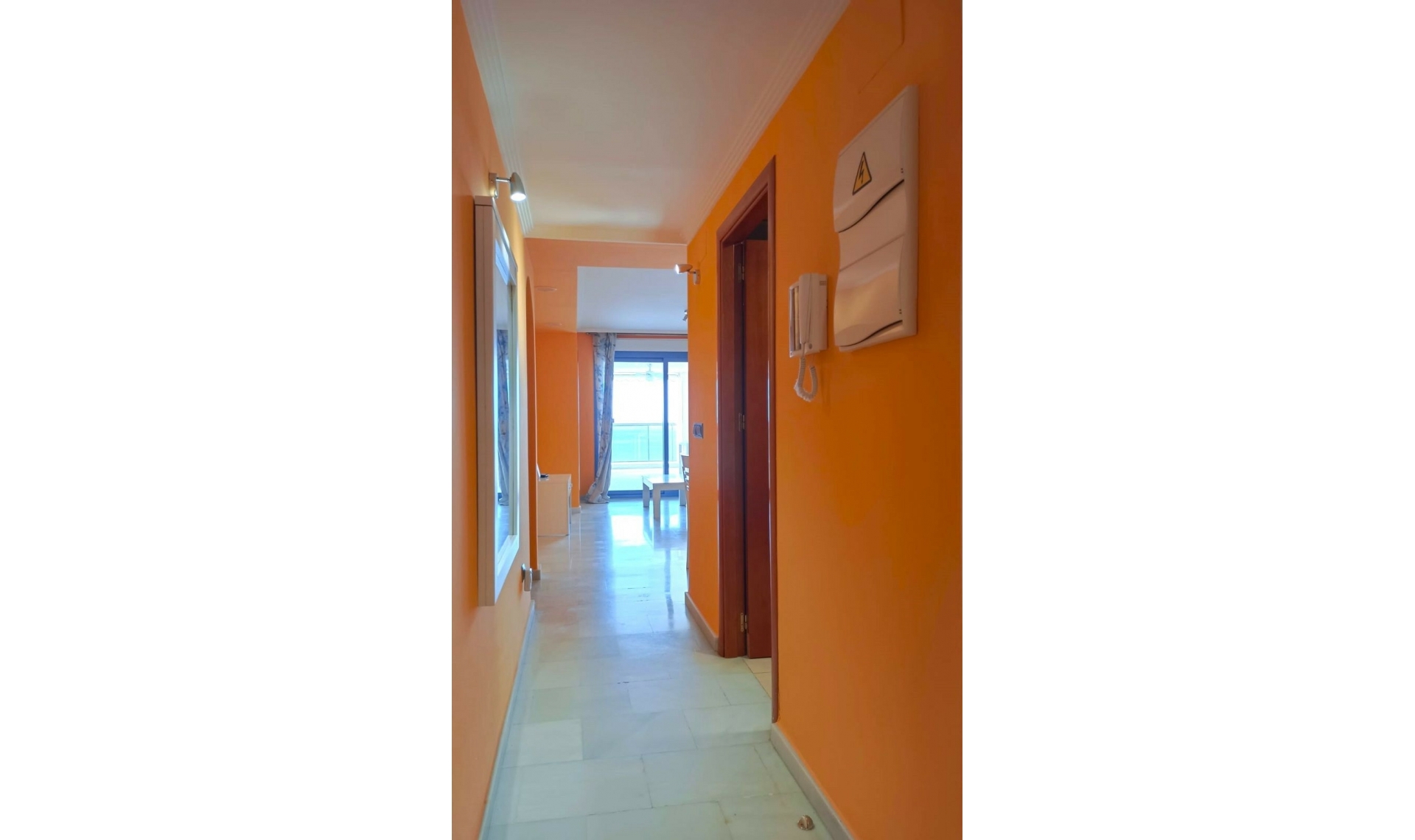 Resale - Apartment -
Altea